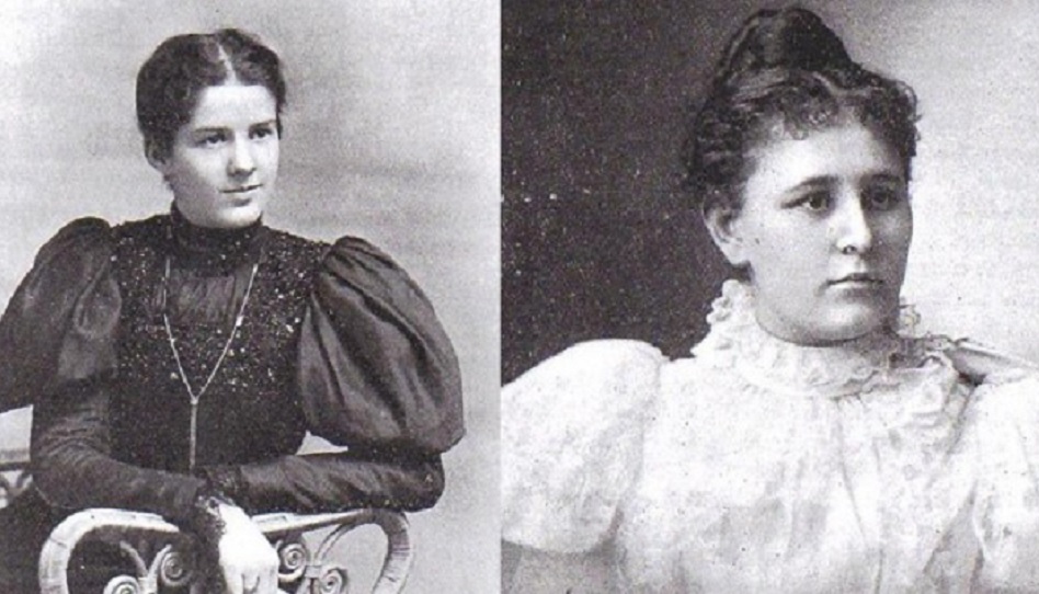Zu sehen ist eine alte schwarz-Weiß-Aufnahme zweier Frauen aus dem 19. Jahrhundert.