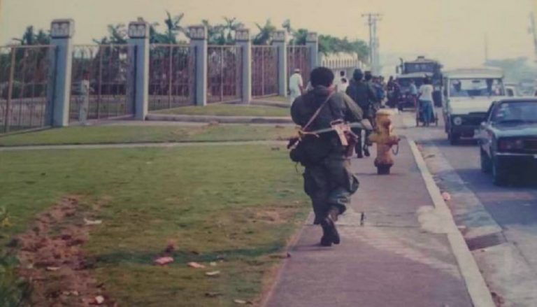 Philippinen Manila Coup 1989 TreuimGlauben.de